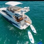 Solare: vista de popa con paddle boards